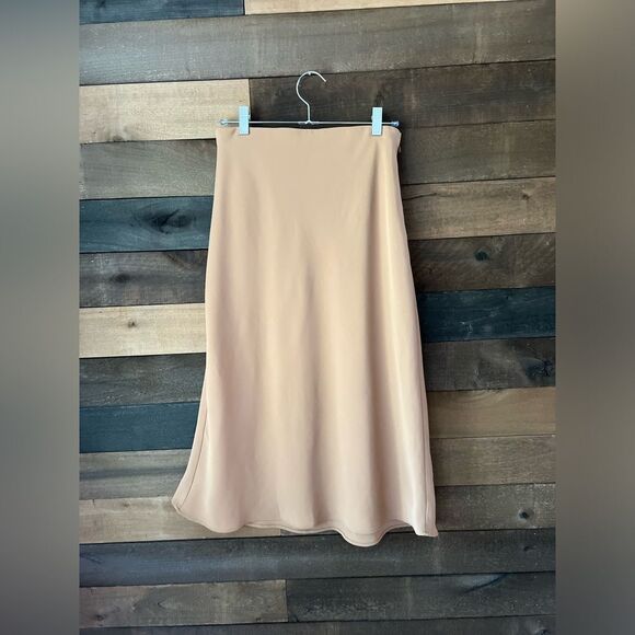 Express Women's Tan Skirt - Picture 2 of 10